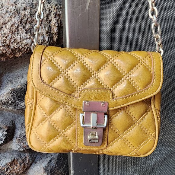 Banana Republic Gold Quilted Mini Shoulder Bag - Picture 3 of 14